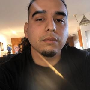 Meet your Posher, Cesar